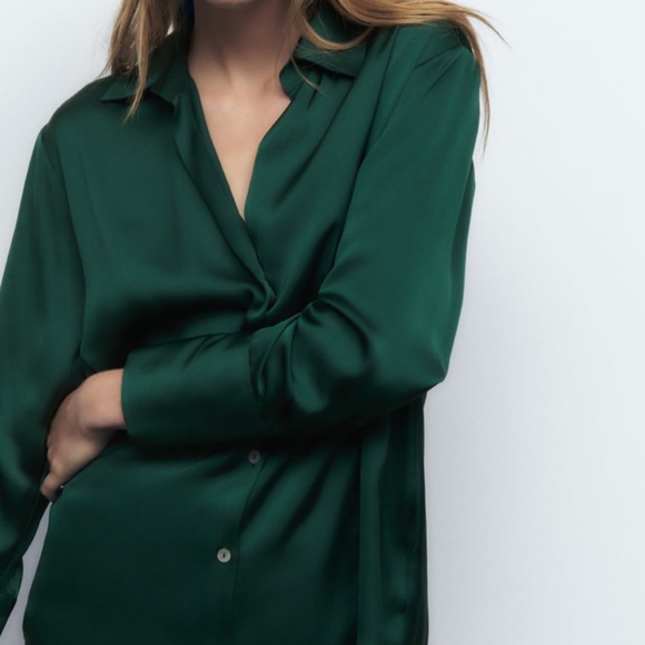 Zara flowy satin effect shirt (new) - Picture 4 of 8